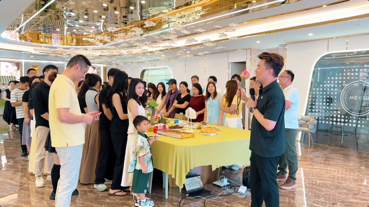 Qingyuan Moksha Biotechnology team gathering at Marketing Center Qingyuan Moksha Biotechnology team gathering at Marketing Center